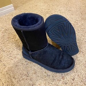 EXCLUSIVE!!! Fur/Hair/Texture Uggs Navy Blue